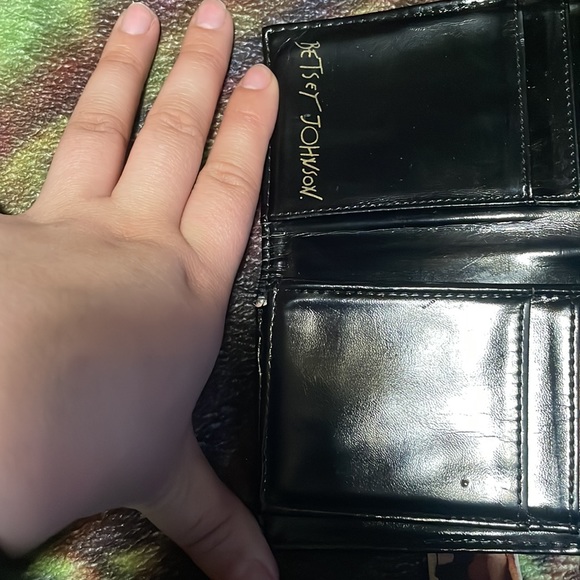 Betsey Johnson Wallet - Picture 4 of 6